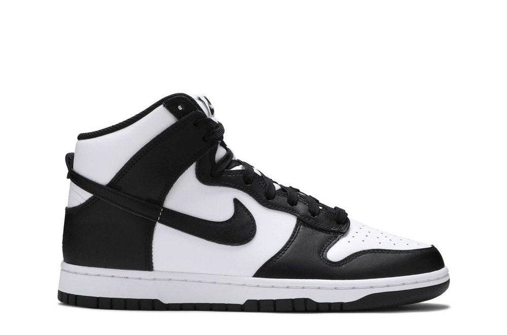 Dunk High Black White sneaker featuring a smooth white leather upper with black overlays, black laces, and a durable rubber sole. Ideal for casual and sporty looks.