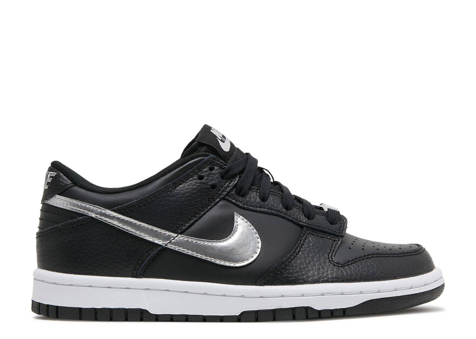 NBA Dunk Low 75th Anniversary - Nike Spurs sneaker in black textured leather with a silver Swoosh, white midsole, and black rubber outsole.